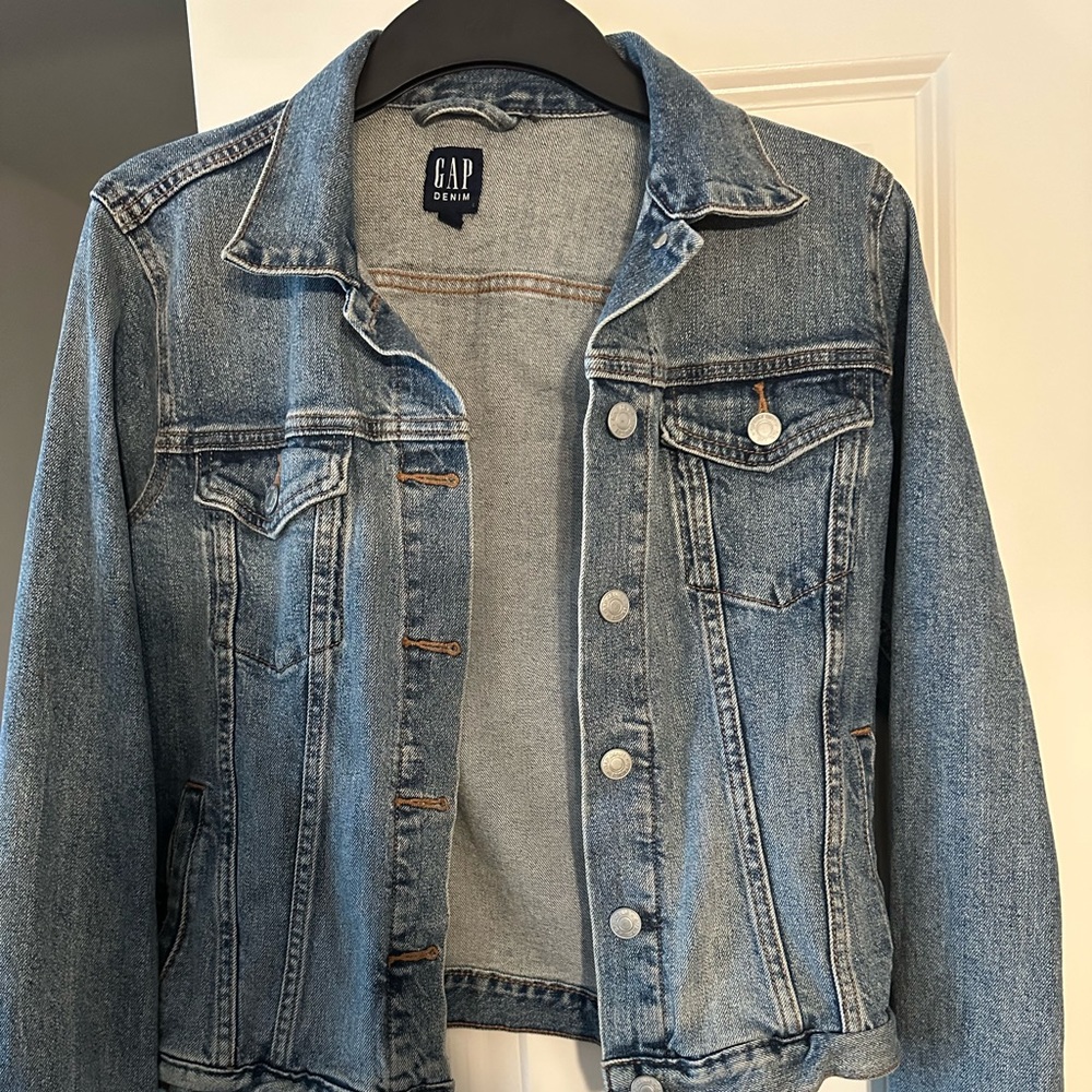 Youth Large denim jacket Gap.